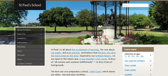 該網(wǎng)站是一個靈活的網(wǎng)格布局變化取決于瀏覽器的窗口的大小。布局的改變表明光滑，光滑的動畫。